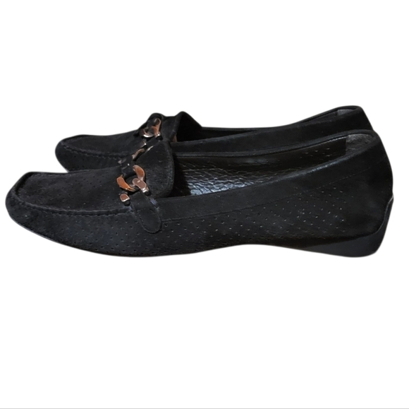 STUART WEITZMAN Black Suede Embellished Driving Loafers Womens Size 9 - Picture 1 of 10